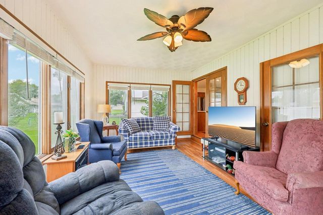 720 E Holly Road, Beloit, WI 53511