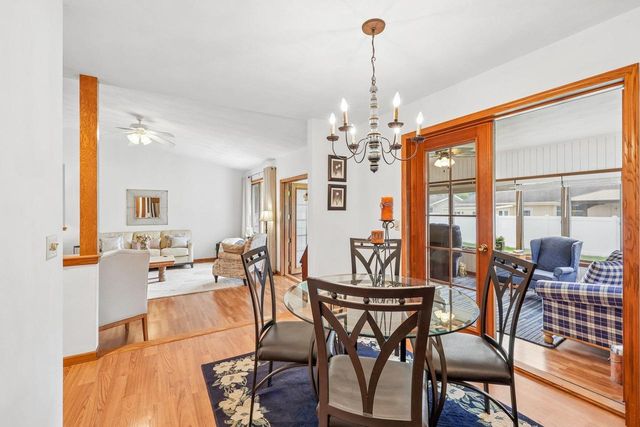 720 E Holly Road, Beloit, WI 53511
