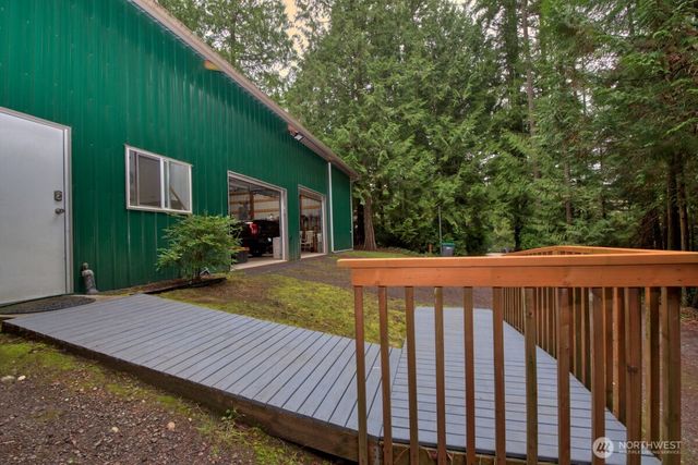 2041 Ptarmigan Lane NW, Poulsbo, WA 98370