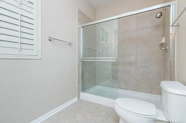 318 E 25th Street E 2E, Chicago, IL 60616