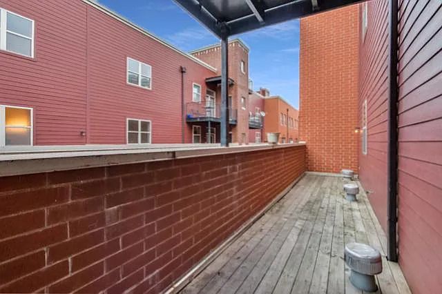 318 E 25th Street E 2E, Chicago, IL 60616