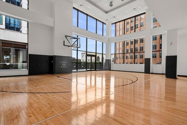 135 Seaport Blvd 1806, Boston, MA 02210