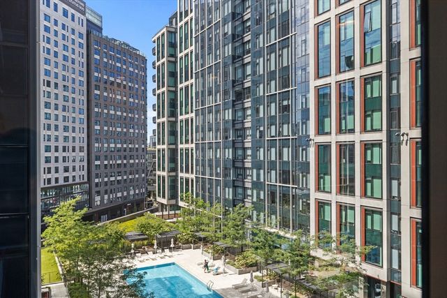 135 Seaport Blvd 1806, Boston, MA 02210