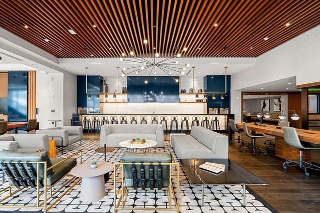 135 Seaport Blvd 1806, Boston, MA 02210