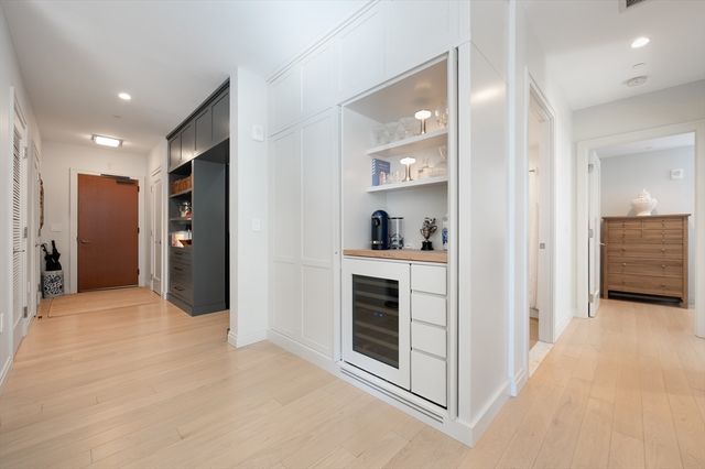 135 Seaport Blvd 1806, Boston, MA 02210
