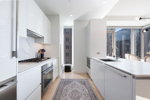 135 Seaport Blvd 1806, Boston, MA 02210