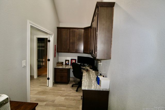 132 Tree Farm, Lytle, TX 78052