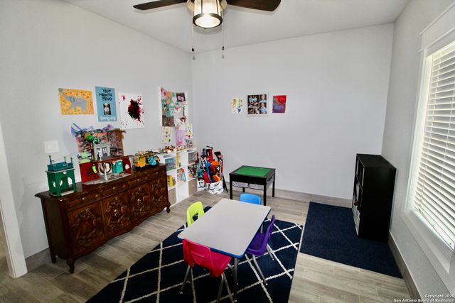 132 Tree Farm, Lytle, TX 78052