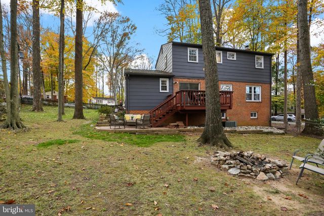 4848 RED FOX DR, Annandale, VA 22003