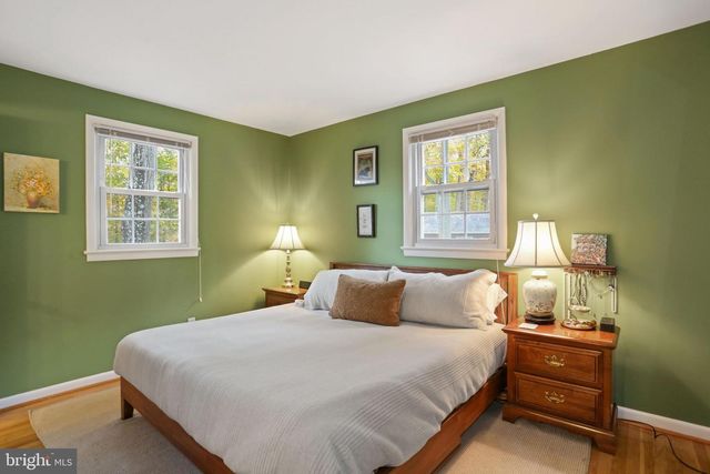 4848 RED FOX DR, Annandale, VA 22003