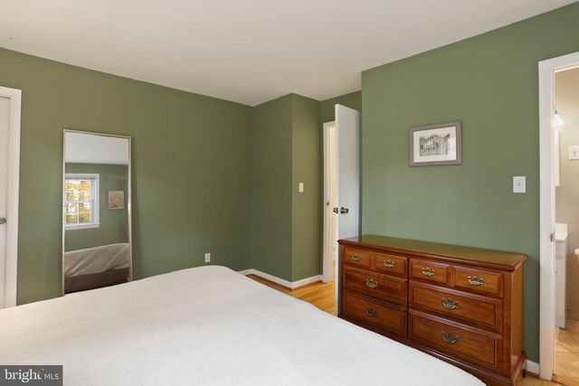 4848 RED FOX DR, Annandale, VA 22003