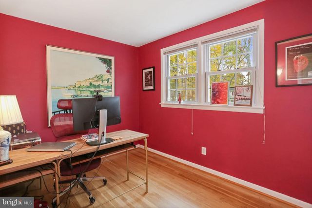 4848 RED FOX DR, Annandale, VA 22003