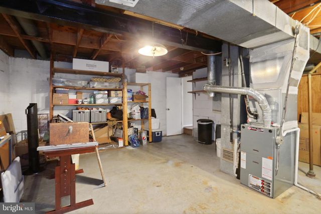 4848 RED FOX DR, Annandale, VA 22003