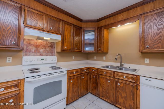 26 Brock Drive, Byram, MS 39272