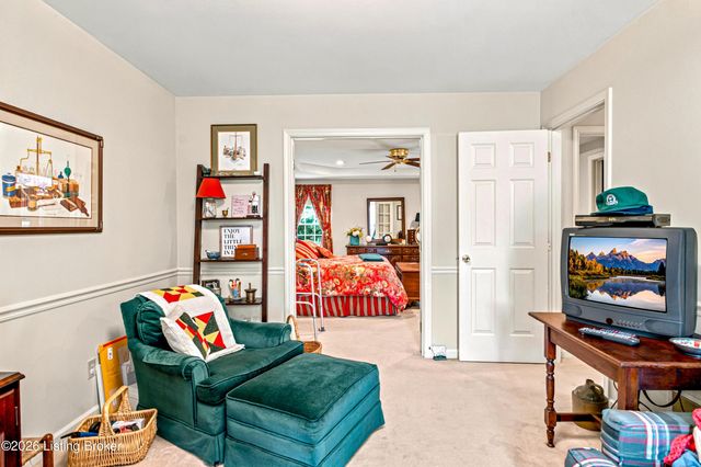 429 Seneca Rd, Shelbyville, KY 40065