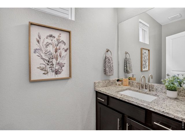 5290 E 64th Ave, Commerce City, CO 80022