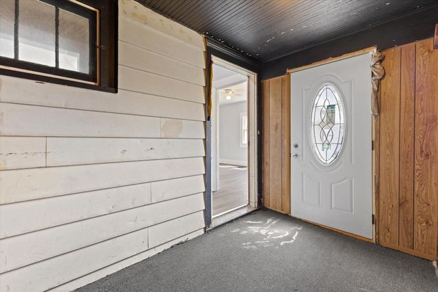 1949 Jay Eye See AVENUE, Racine, WI 53403