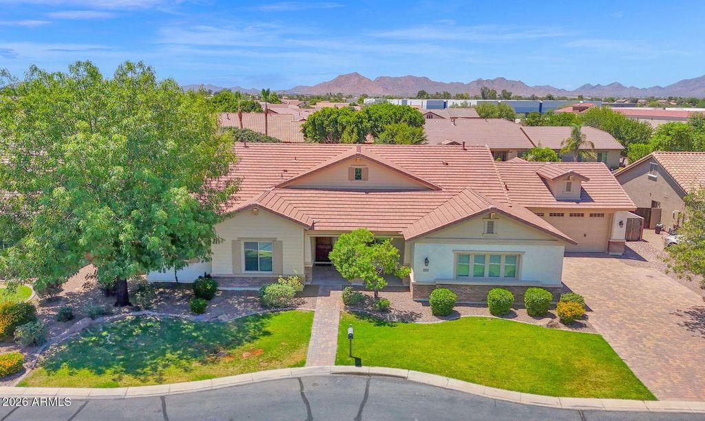 21933 E PICKETT Court, Queen Creek, AZ 85142 — photo 2