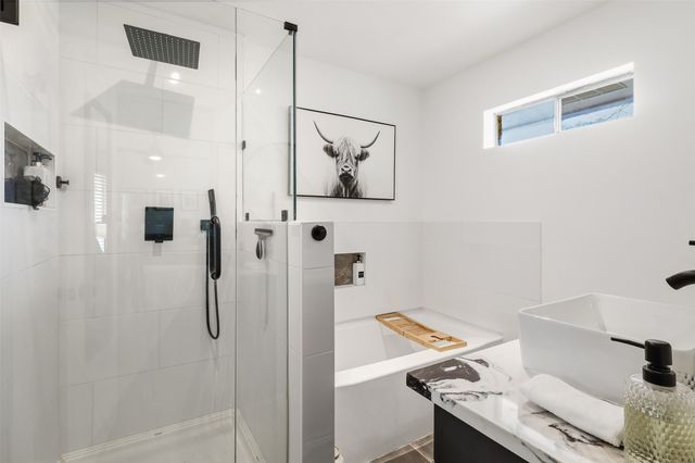 403 Rickey Canyon Avenue, Desoto, TX 75115