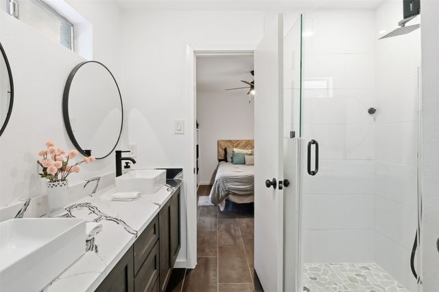 403 Rickey Canyon Avenue, Desoto, TX 75115