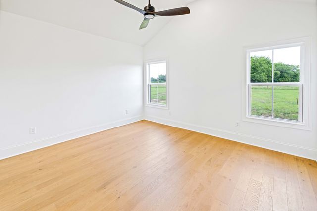 7838 Woodfin Rd, Christiana, TN 37037