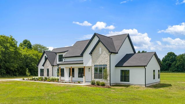 7838 Woodfin Rd, Christiana, TN 37037