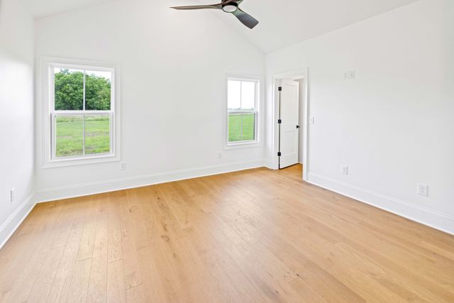 7838 Woodfin Rd, Christiana, TN 37037