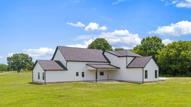 7838 Woodfin Rd, Christiana, TN 37037
