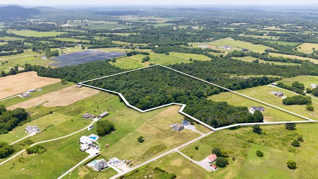 7838 Woodfin Rd, Christiana, TN 37037
