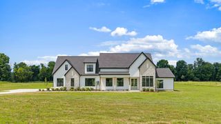 7838 Woodfin Rd, Christiana, TN 37037