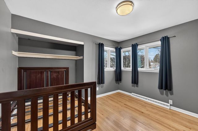 7042 Lone Elm DRIVE, Racine, WI 53402