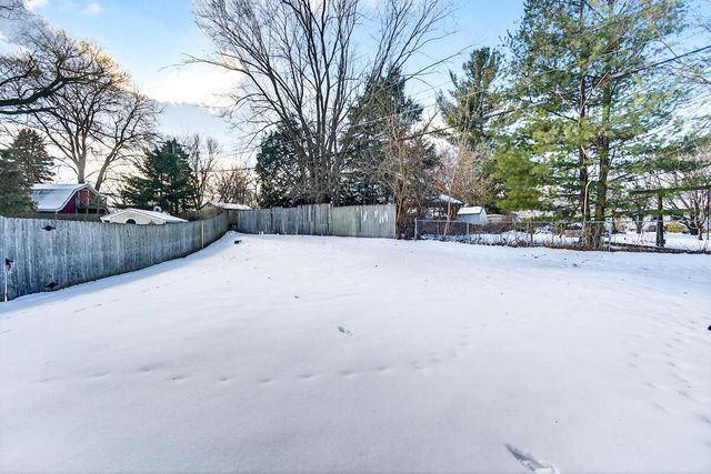 7042 Lone Elm DRIVE, Racine, WI 53402