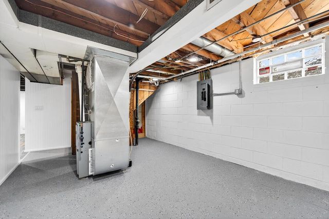 7042 Lone Elm DRIVE, Racine, WI 53402