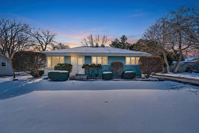 7042 Lone Elm DRIVE, Racine, WI 53402