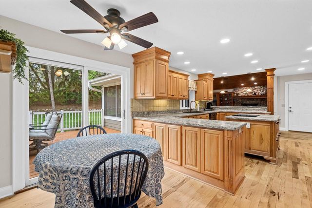 N51W35827 Hillcrest COURT, Oconomowoc, WI 53066