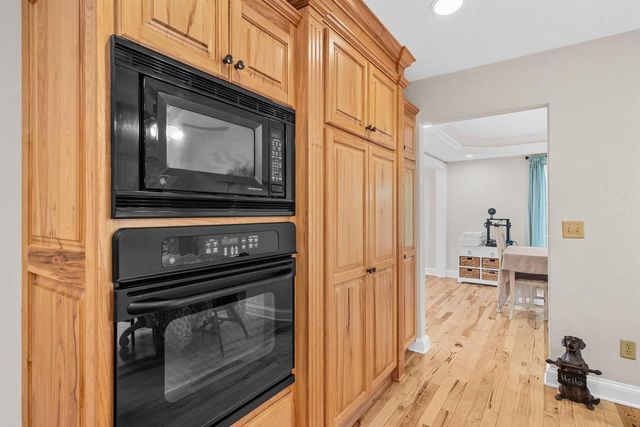 N51W35827 Hillcrest COURT, Oconomowoc, WI 53066