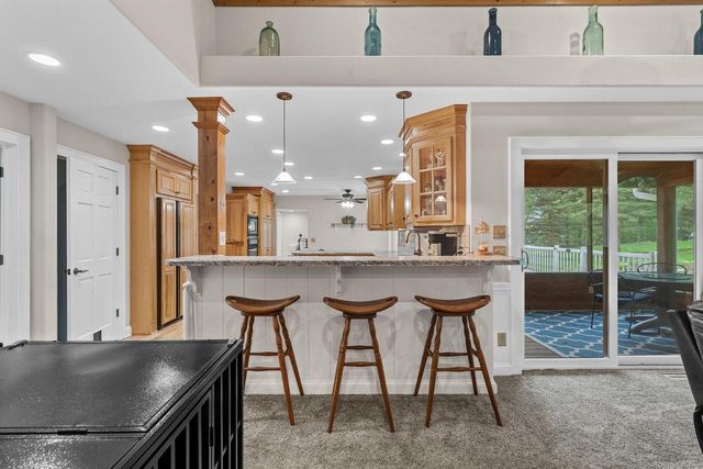 N51W35827 Hillcrest COURT, Oconomowoc, WI 53066