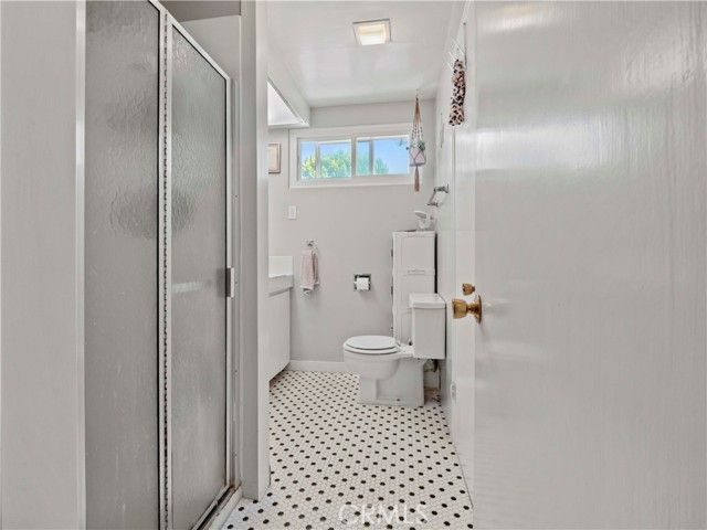 1511 N Maple Street, Burbank, CA 91505