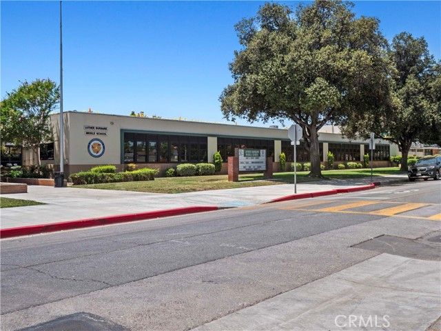 1511 N Maple Street, Burbank, CA 91505