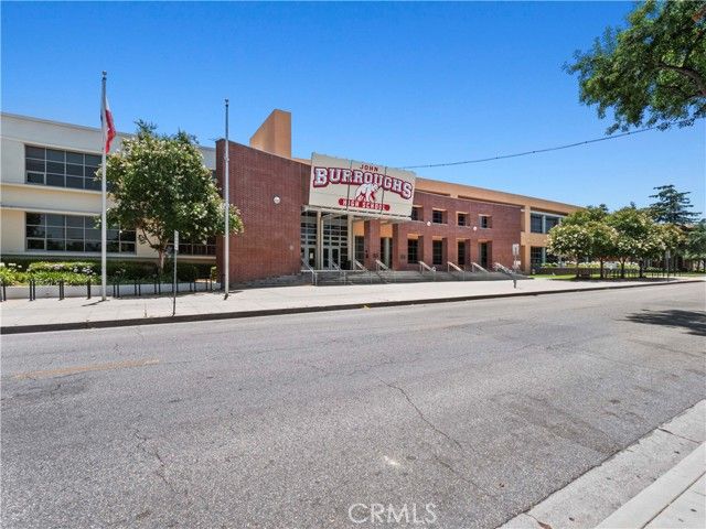 1511 N Maple Street, Burbank, CA 91505