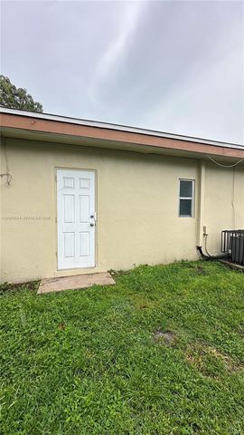 414 NW 15th Way A, Fort Lauderdale, FL 33311