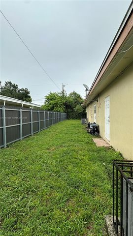 414 NW 15th Way A, Fort Lauderdale, FL 33311