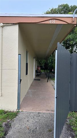 414 NW 15th Way A, Fort Lauderdale, FL 33311