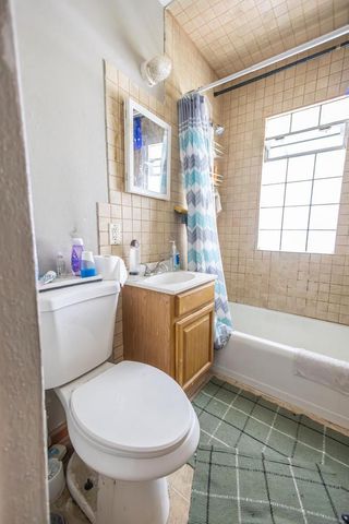 3819 W Douglas AVENUE, Milwaukee, WI 53209