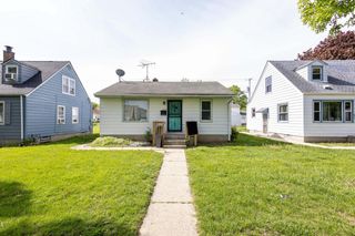 3819 W Douglas AVENUE, Milwaukee, WI 53209