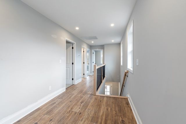 87 Charlotte Rd, Clarksville, TN 37040