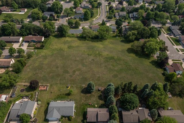 Lt1 DANDELION LANE, West Bend, WI 53090