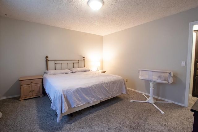 714 Oak Park Drive, Choctaw, OK 73020