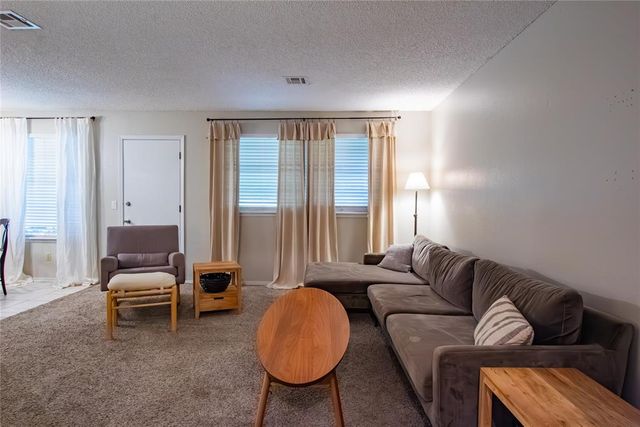 714 Oak Park Drive, Choctaw, OK 73020