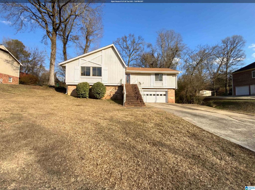 1111 3RD LANE, Pleasant Grove, AL 35127